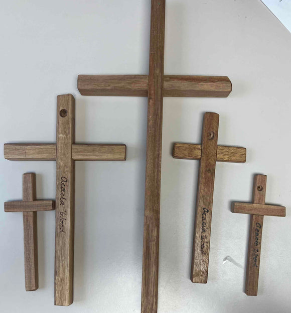 Cross: Acacia